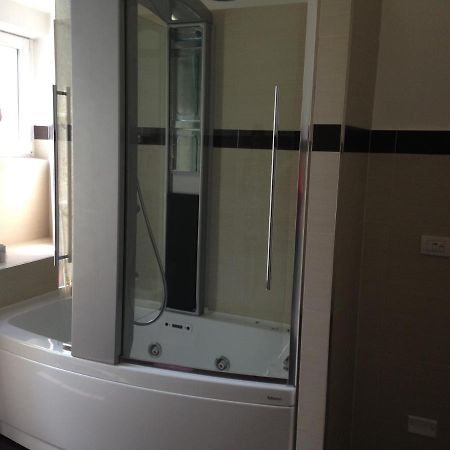 Casa Lisa Apartment Como Bilik gambar